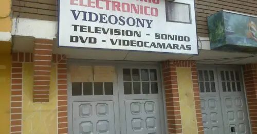 LABORATORIO ELECTRONICO LABORATORIO ELECTRONICO